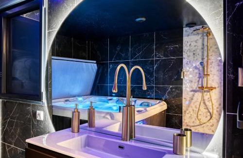 Saint-Cyr-l'Ecole Casa | Villa avec jacuzzi privatif