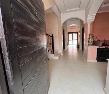 Tamansourt Villa | VILLA AVEC PISCINE PRIVATIVE SANS VIS à VIS