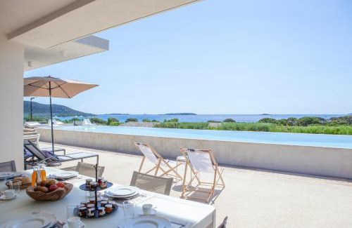 Porto-Vecchio Cama Y Desayuno | Villa AzaiTu Suites