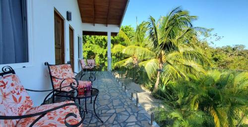 Samara Casa | Villa Azul