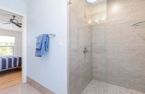 Marineland Acres Casa | Villa Azul is calling! Short walk or bike ride to beach access!