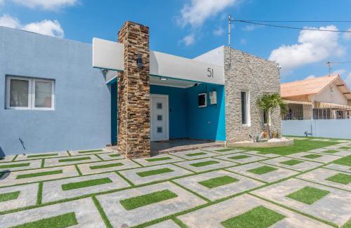 Rancho Casa | Villa Azul Tide - Oranjestad bohemian beach vibes