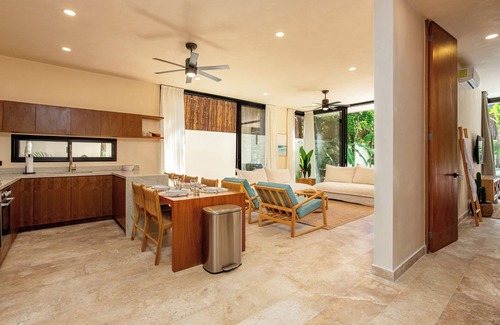 Barrio Zama Villa | Villa Azulis