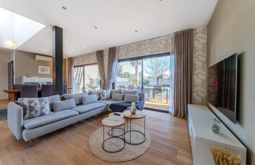 Castelnau-le-Lez Villa | Villa Azurea - Aux portes de Montpellier - 10 personnes