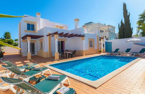 Castelo Villa | Villa Azzurra by Algarve Vacation