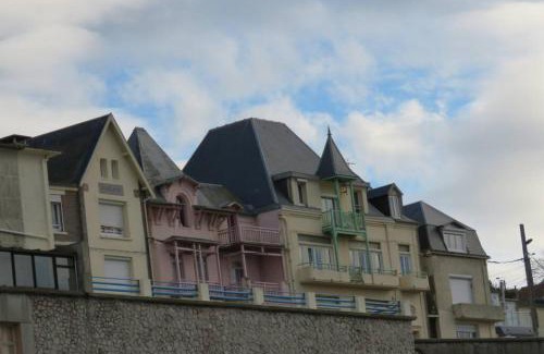 Ault Apartamento | Villa Bagatelle vue mer, à 2mn à pied de la plage et du centre ville