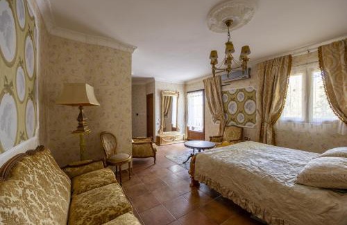 Sveti Stefan Apartamento | VILLA-BAROCCO Sveti-Stefan & Private Garden