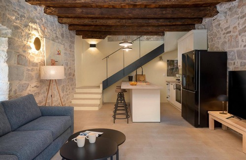 Pitve Casa | Villa Bea (Dvor Pitve Villa B)