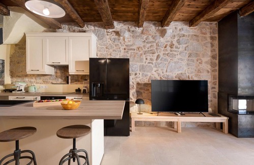Pitve Casa | Villa Bea (Dvor Pitve Villa B)
