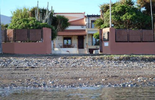 Koutsoupia Casa | VILLA BELLA LOUKISIA
