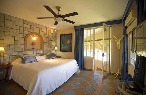 La Cruz de Huanacaxtle Cama Y Desayuno | Villa Bella Bed & Breakfast