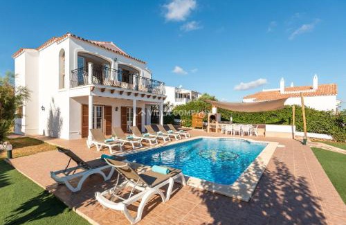 Arenal d'en Castell Villa | Villa BELLAVISTA