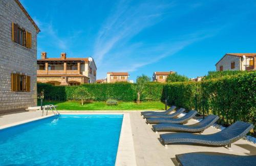Butkovici Casa | Villa Berenice