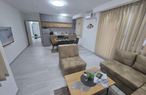 Tuzla Apartamento | Villa Berta Tuzla - 302 Deluxe Apartment - Free Private Secured Parking
