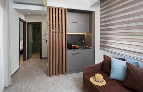 Polichrono Apartamento | ¡Apartamento bañado por el sol entre bosque de pinos y playa dorada a 40 metros del mar!