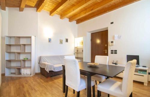 Caprino Veronese Apartamento | Villa Bevilacqua - Nuovo bilocale moderno,piscina