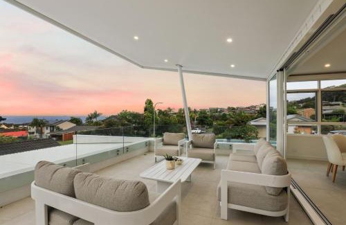 Caves Beach Casa | Villa Bianco