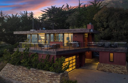 Ragged Point Villa | Villa Big Sur Coast Luxury Get-Away That Sleeps 10+ W/ Gym, Poker Room & More