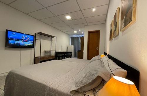 Velha Apartamento | Villa Bilac - Amplos Studios 2km da Vila Germânica