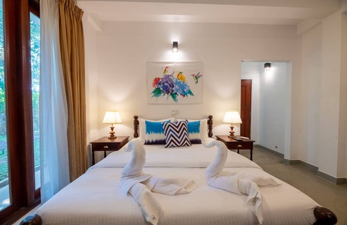 Ambalangoda Hotel | Villa Birdlake