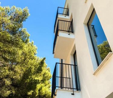 Skataj Hotel | Villa Blanc