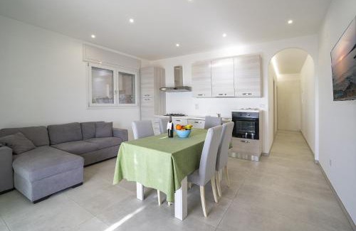 Marina San Gregorio Apartamento | Villa Blu Panoramica Bilo Sea View - Happy Rentals