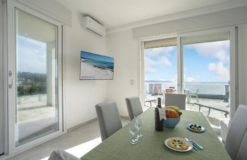 Marina San Gregorio Apartamento | Villa Blu Panoramica Trilo Sea View - Happy Rentals