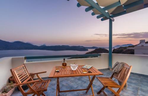 Tripiti Casa | Villa Blue Sky