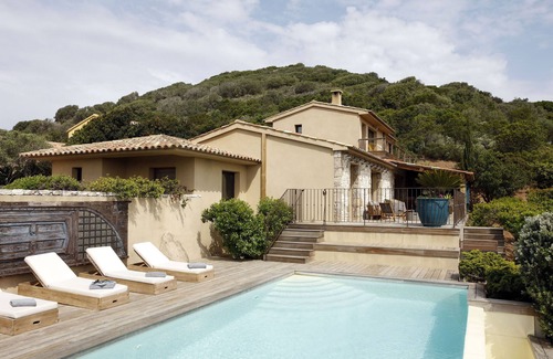 Maora Villa | Villa Bonifacio, between sea and scrubland, Beach 5min walk - Heated swimming pool