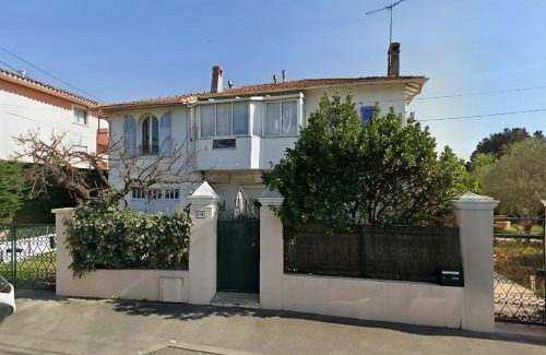 Frejus Port Villa | Villa bord de mer et base Nature