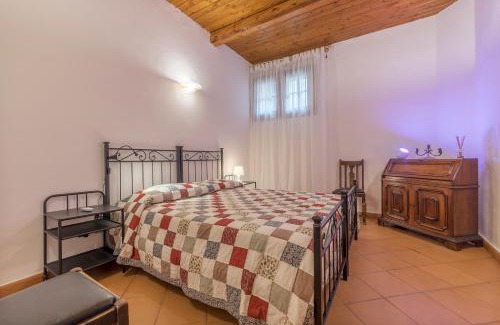 Rione XVI Ludovisi Apartamento | Villa Borghese Roomy Flat
