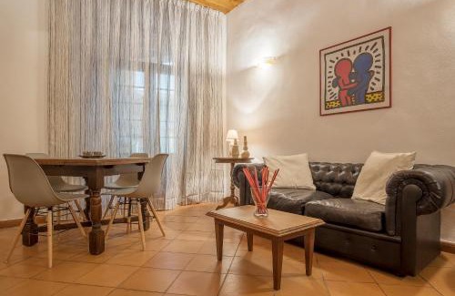 Rione XVI Ludovisi Apartamento | Villa Borghese Roomy Flat