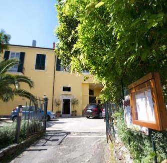 Chiavari Cama Y Desayuno | villa Botafogo -