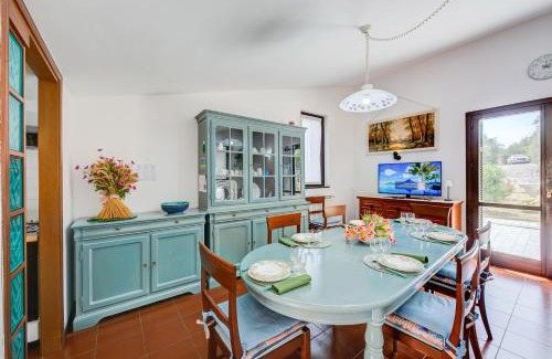 San Bartolomeo al Mare Casa | Villa Breezy Way - Among Greenery - Happy Rentals