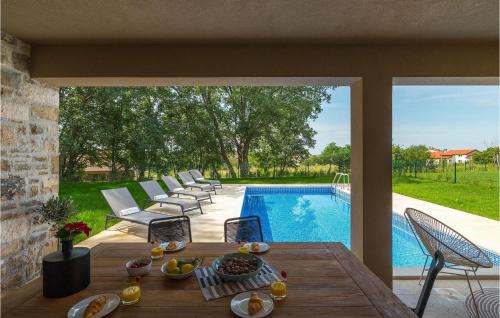 Karojba Casa | Villa Brih Iii