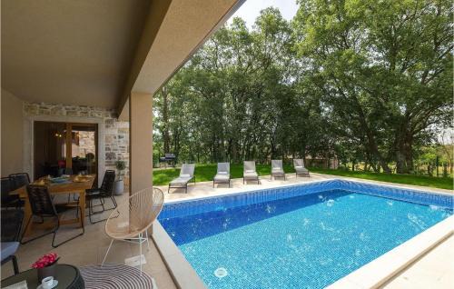 Karojba Casa | Villa Brih Iii