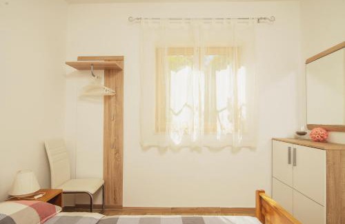 Arbanija Apartamento | Villa Bua - Beautiful Seafront Apartments