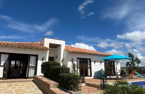 Barichara Villa | Villa Buganvilia