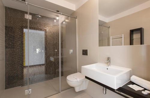 Jastrzebia Gora Cama Y Desayuno | Villa Buki Pokoje & SPA