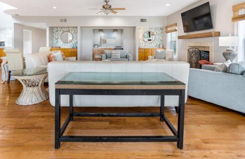 Tybee Island Casa | Villa by the Sea