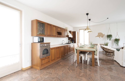 Cisano Villa | Villa "Cà Olea" 140 mq en el campo a solo 100 mtr de la orilla del lago