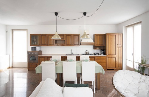Cisano Villa | Villa "Cà Olea" 140 mq en el campo a solo 100 mtr de la orilla del lago