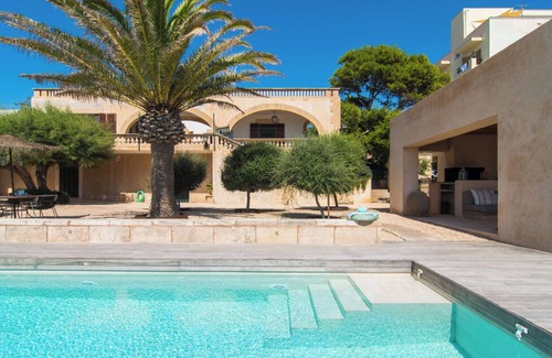 Colonia Sant Jordi Villa | Villa 'Cabrera' con vistas al mar, Wi-Fi y aire acondicionado
