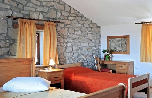 Ripenda Kras Cama Y Desayuno | Villa Calussovo
