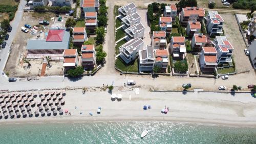 Polichrono Villa | Villa Camelia by the sea