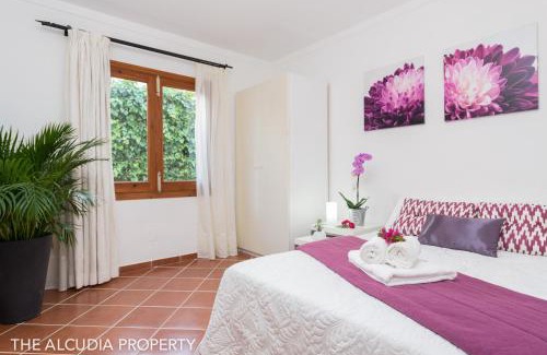 es Bacares Chalet De Esquí | VILLA CAN JAUME