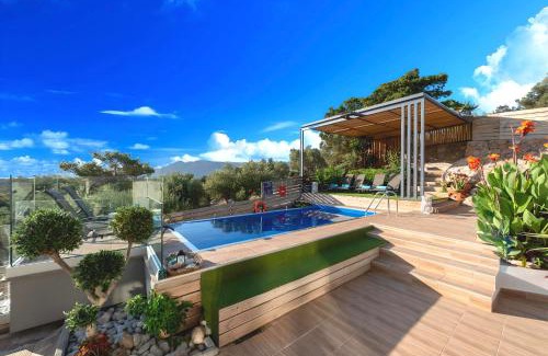 Vathi Villa | Villa Canes Heated Pool