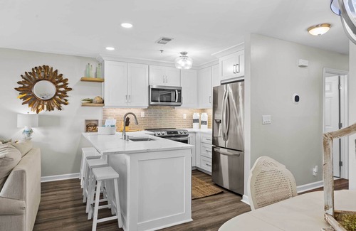 North Topsail Beach Villa | Villa Capriani Condo w/ Direct Beach Access!