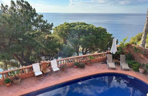 Lloret de Mar Villa | Villa Caprice