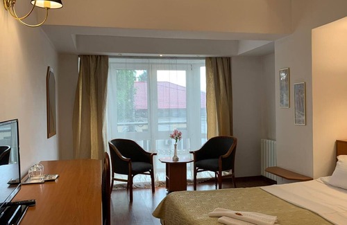 Constanta Casa | Villa Caprice